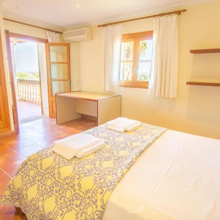 Magnifica Con Piscina Espectacular * ブゲル